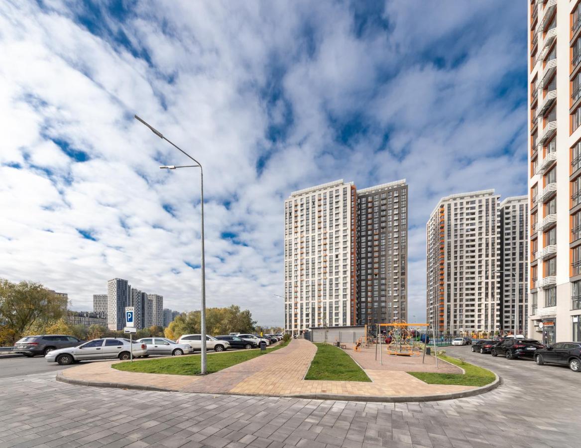 Лучшие Апартаменты На 2 Этаже В Жк Seven Kiev Eksteriør bilde